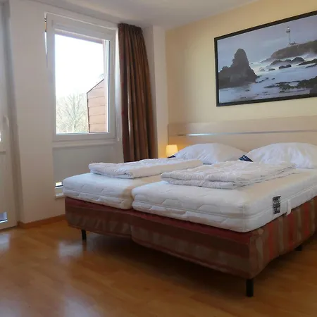 Ostseepark We 32 Insel Used ツェンピン